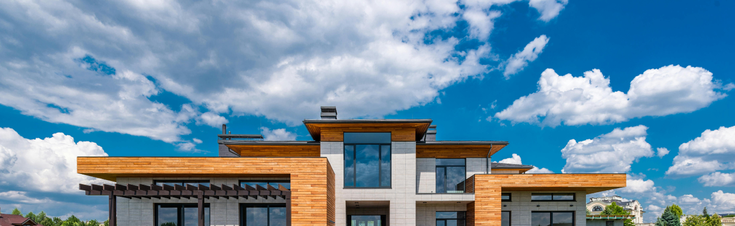 How Does SAP S/4HANA and SAP S/4HANA Cloud Compare for Finance Operations?